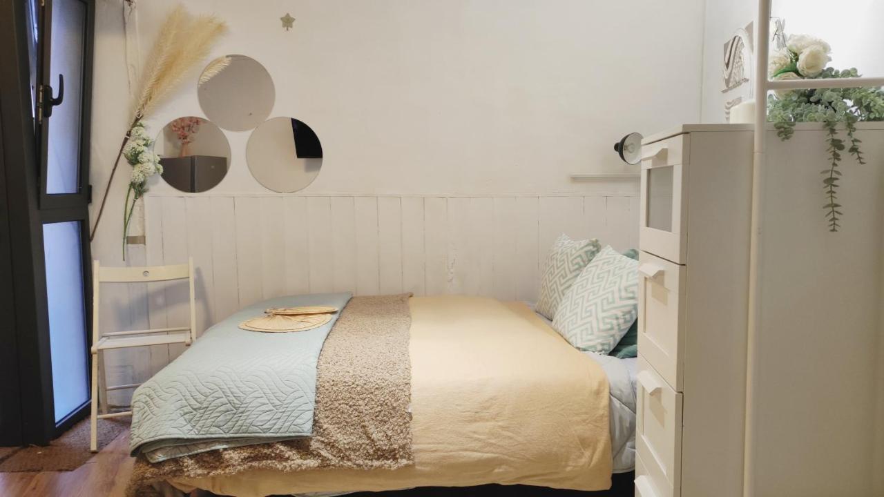 With Bathroom, Refrigerator And Microwave Apartament