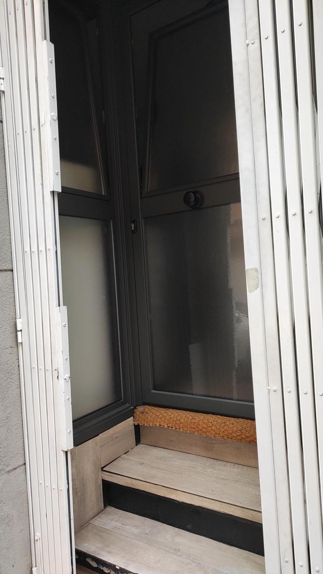 Apartament With Bathroom, Refrigerator And Microwave Barcelona